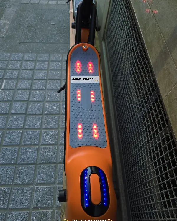 Trottinette électrique pour enfants, sécurisée et légère 06