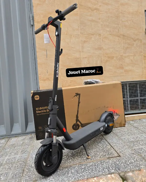 Trottinettes Électriques  XIAOMI Mi5 02